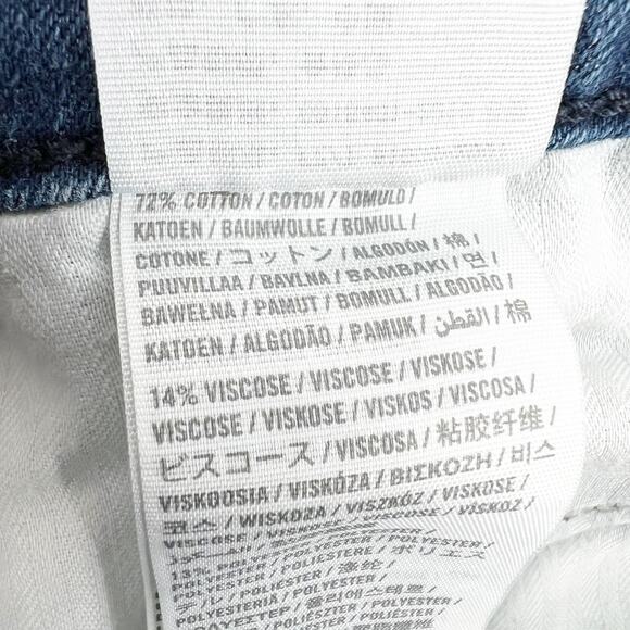 Abercrombie and Fitch Denim Distressed Bermuda Shorts 28 - Picture 4 of 5